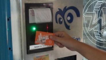 Con la tarjeta inteligente, el viaje se iría de 3,20 a 3,70.