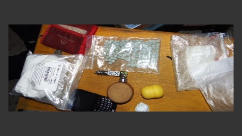 También se encontró éxtasis, marihuana y cocaína