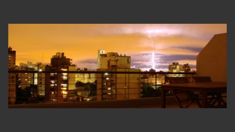 Raros colores en la madrugada. 