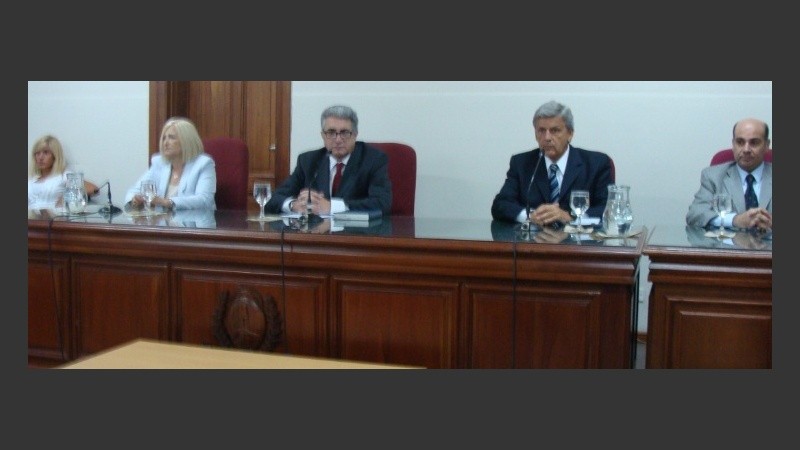 Los miembros del Tribunal Oral Federal Nº 2 de Rosario.