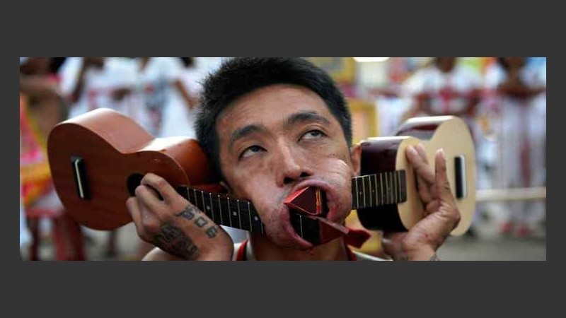 Una piercing musical.