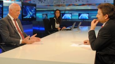 El gobernador estuvo en Telenoche.