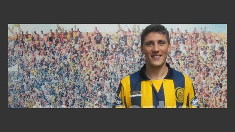 El delantero llega a préstamo por un año.