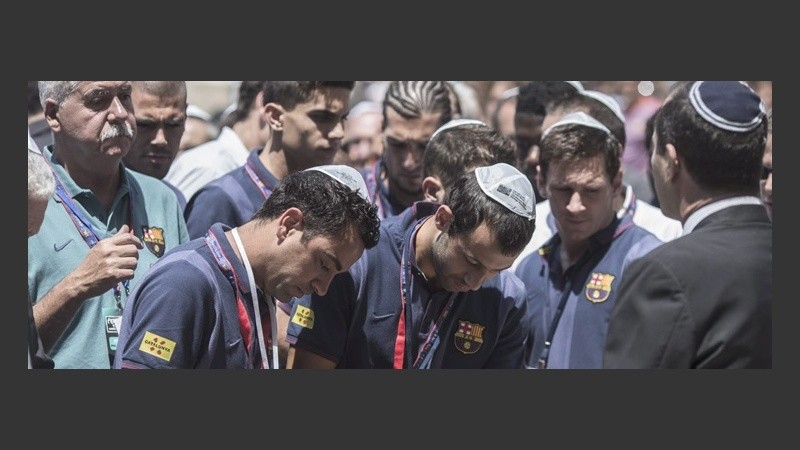 Todo el equipo del Barcelona en Jerusalen.