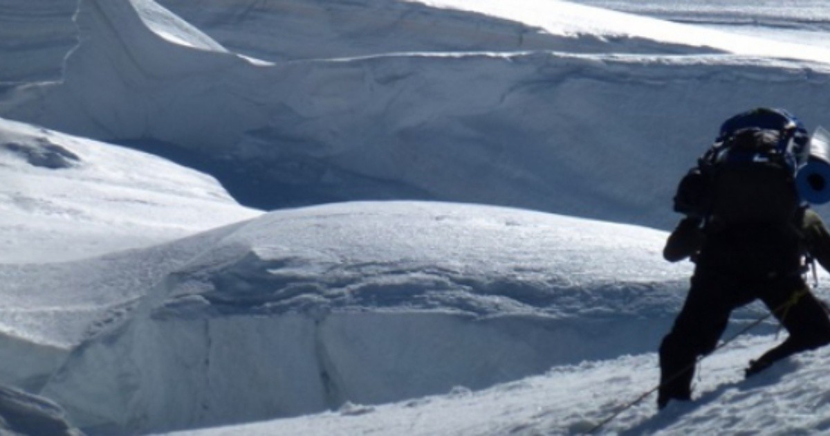 Alpinista afortunado: encontró un tesoro de piedras preciosas en los ...
