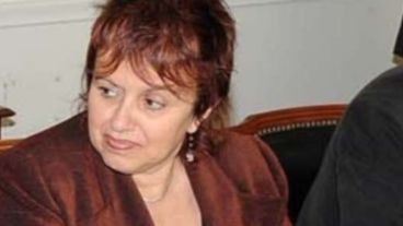 Gutiérrez pidió discutir sanciones a quienes "usen el cuerpo de las mujeres".