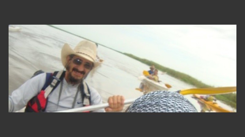 Santos, remo en mano.