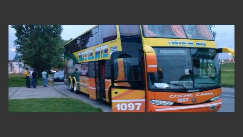 El micro se detuvo varias horas en Córdoba y Circunvalación.