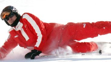 El ex piloto esquiaba en Los Alpes.