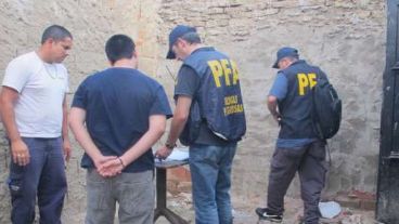 Diferentes operativos se realizaron en Rosario para combatir el narcotráfico.