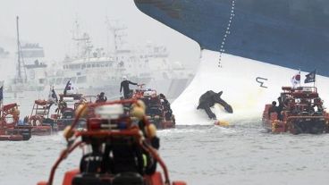 Las impactantes imágenes de los primeros rescates.