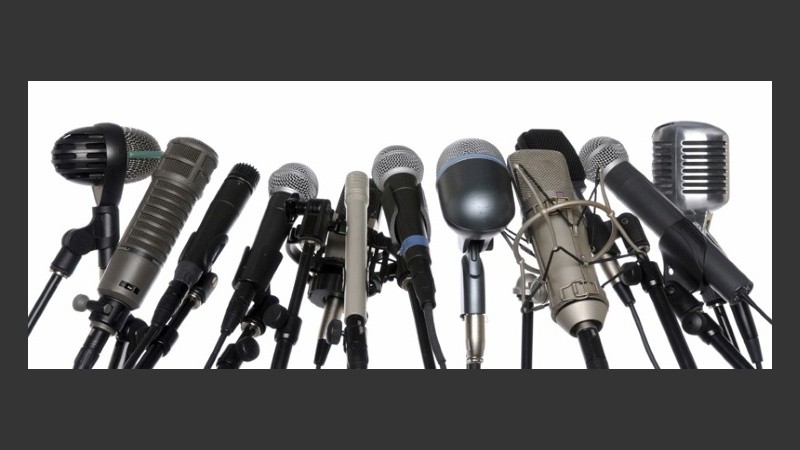 La capacitación consiste en dos jornadas de tres horas cada una aproximadamente.