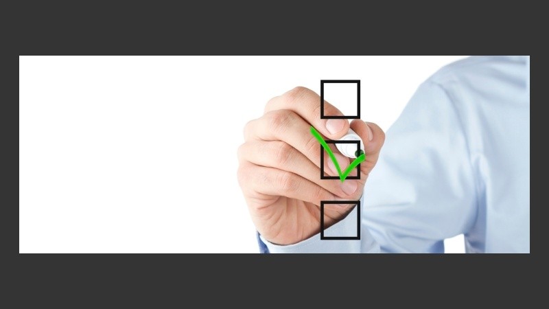 La Lic. Adriana Favro detalla esta iniciativa de orientación para alumnos del nivel medio del IUGR.