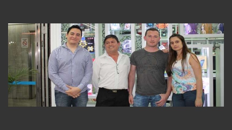   Marstech reinauguró local. 