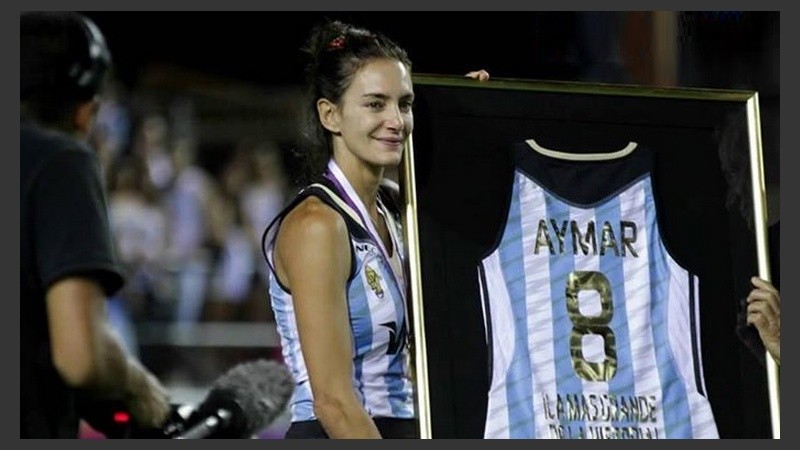 La 8 de Lucha, un sello que hizo historia en el hockey.