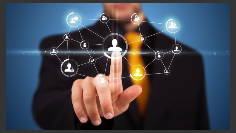 Este curso de modalidad a distancia está organizado por el Campus Virtual de la Universidad Nacional de Rosario.