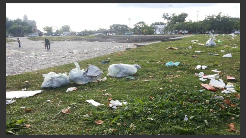 La plaza del Che tras un recital. 