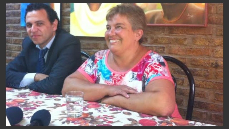 Andrea Novello junto a su abogado Fausto Irure.