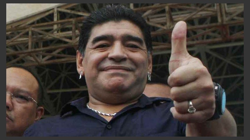 Diego se mostró por primera vez junto a la joven.