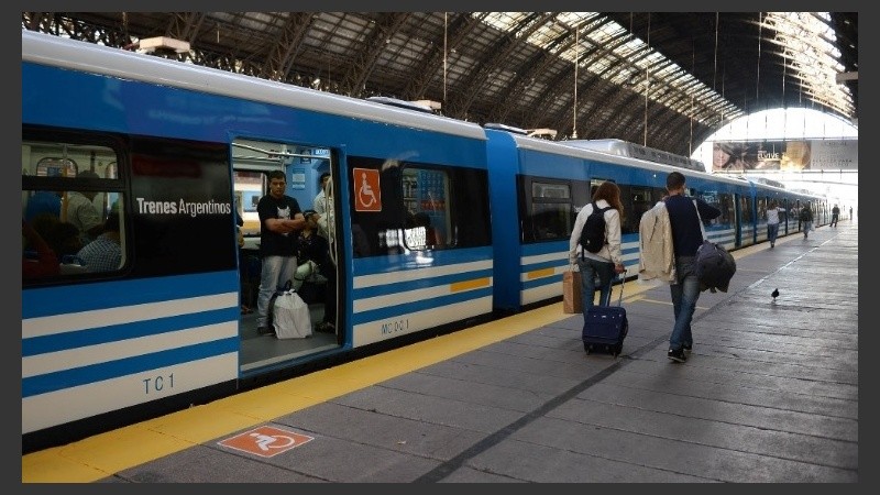 El transporte ferroviario de pasajeros sigue tomando forma en el interior.