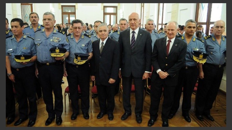 Chaumont, Bonfatti, Lamberto y los nueves jefes.