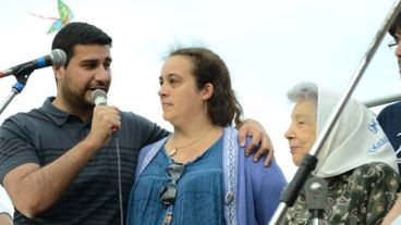 La diputada Josefina González en un festival de Derechos Humanos.