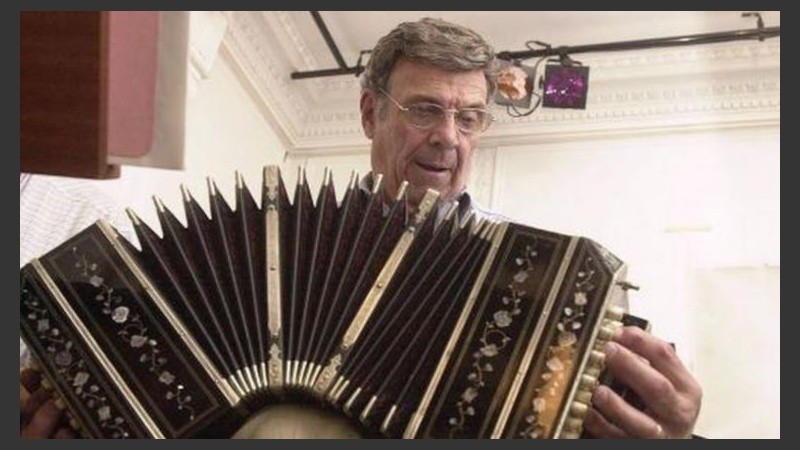 El maestro Federico escribió Cabulero”, “Sentimental”, “Canyengue” y  “Bandola zurdo”, entre otras piezas.