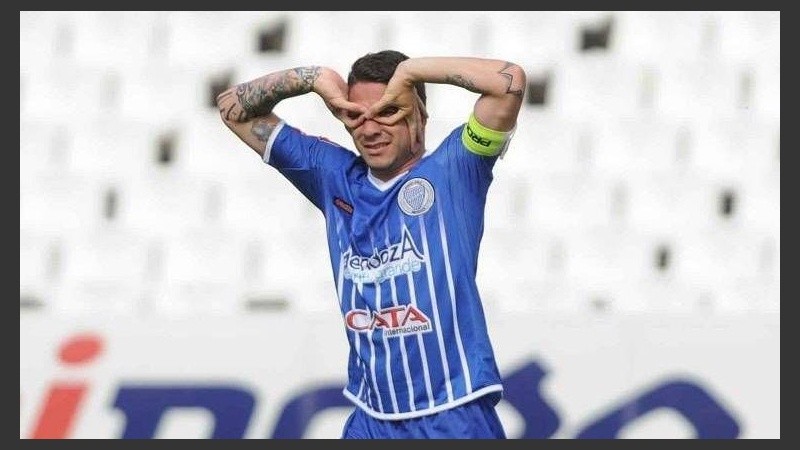 Fernández, cerca del Canalla.