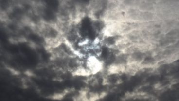 Mucha nube para terminar el año.