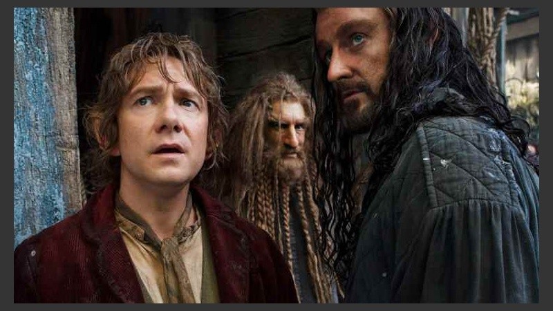 Bilbo de be unir a la distintas razas para enfrentar a Smaug y Sauron.