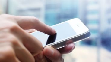 El arroz, un gran aliado para absorber el exceso de agua del teléfono.