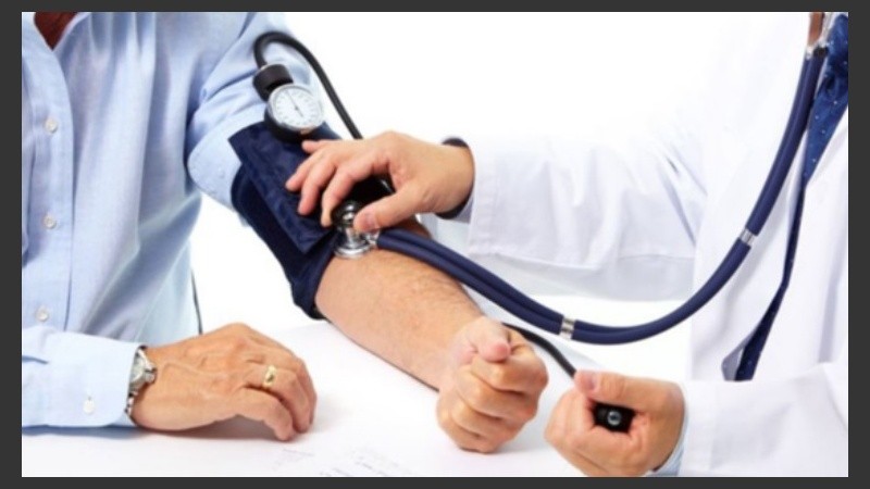 Muchas personas no se dan cuenta de que están en riesgo de sufrir de hipertensión.