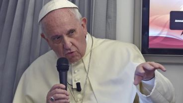 "No se puede provocar, tampoco asesinar en nombre de Dios", observó el Papa.