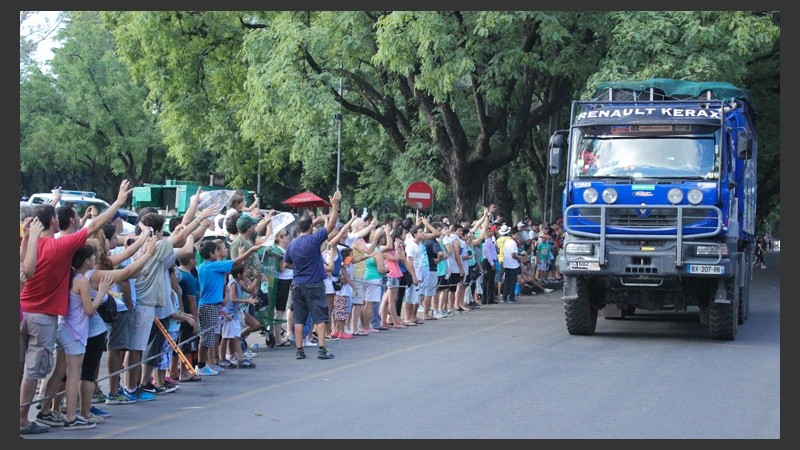 La fiesta del Dakar en su paso por Rosario.