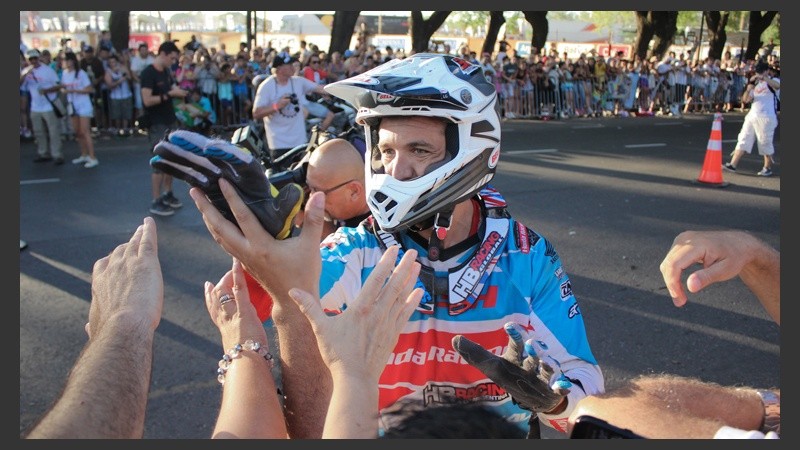 La fiesta del Dakar en su paso por Rosario.