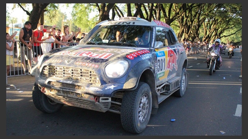 La fiesta del Dakar en su paso por Rosario.