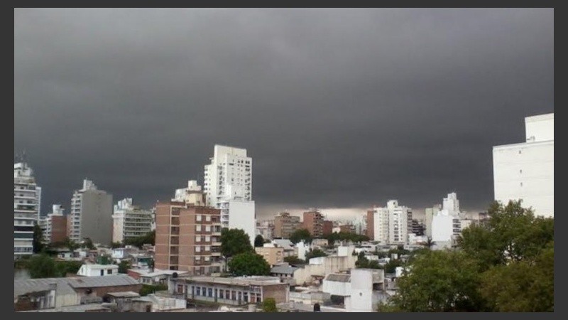 El cielo, amenazante desde media mañana.