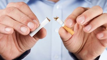 Dejar de fumar, y particularmente si se sufre hipertensión, es una de las medidas más inteligentes que se pueden tomar para proteger nuestra salud.
