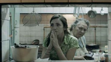 Julieta Zylberberg y Rita Cortese protagonizan una de las historias del filme.