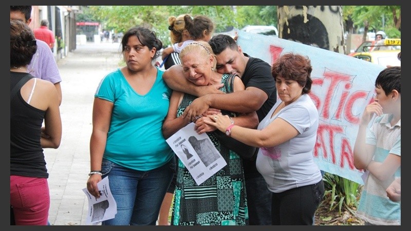 En una sentida marcha la semana pasada, familiares y amigos de Jonathan reclamaron justicia.