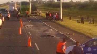 Una imagen del accidente en la autopista.
