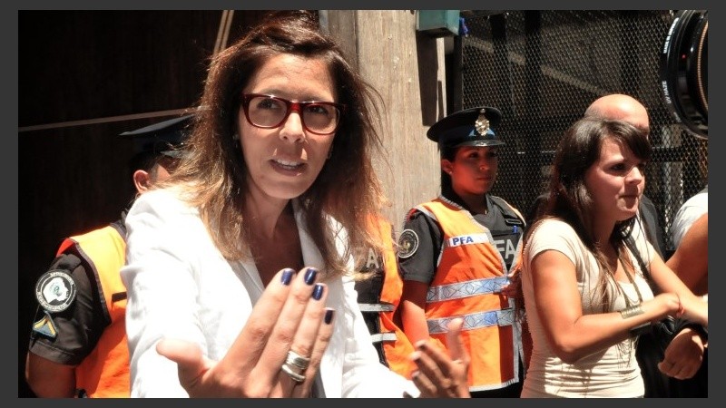 Alonso: “El mundo offshore es una amplia industria global de banqueros, abogados, contadores y otros intermediarios que trabajan coordinados para proteger los secretos financieros de sus clientes”.