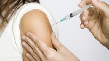 Lo ideal es vacunarse antes del inicio de las relaciones sexuales y en la niñez o juventud.