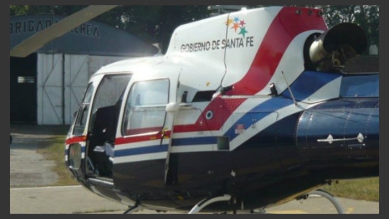 Hace dos años que el helicoptero colabora desde el aire con el patrullaje policial. 