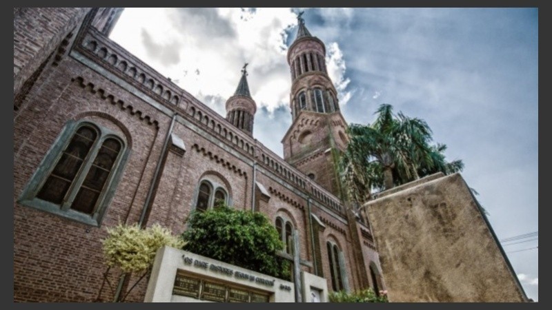 En reemplazo de Brizzio, Arancedo designó a En su reemplazo, Arancedo designó al padre Axel Arguinchonga. 