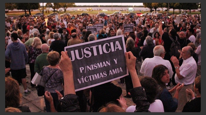 Las entidades judías piden esclarecer el atentado y la muerte de Nisman.