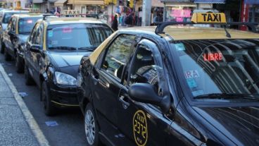Los taxistas retomaron la actividad tras un paro de dos días.