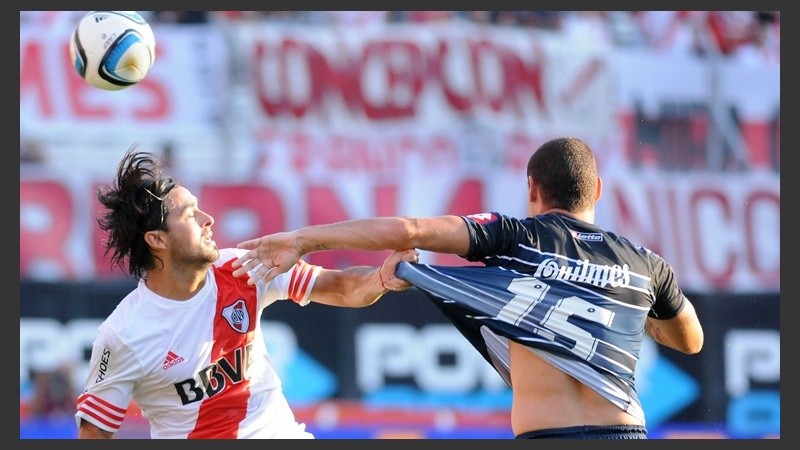 River Plate no pudo sostener su ventaja en dos ocasiones y finalmente empató.