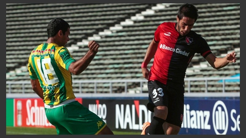 Newell's consiguió sus primeros puntos en La Feliz.
