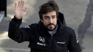McLaren dijo en un comunicado que el accidente no fue por un fallo mecánico, sino por el viento “impredecible y racheado".